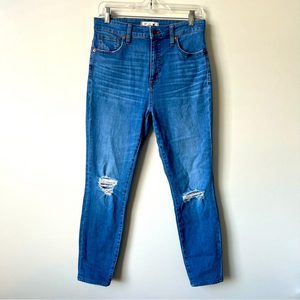 Madewell Curve High-Rise‎ Cropped Medium Wash Jean